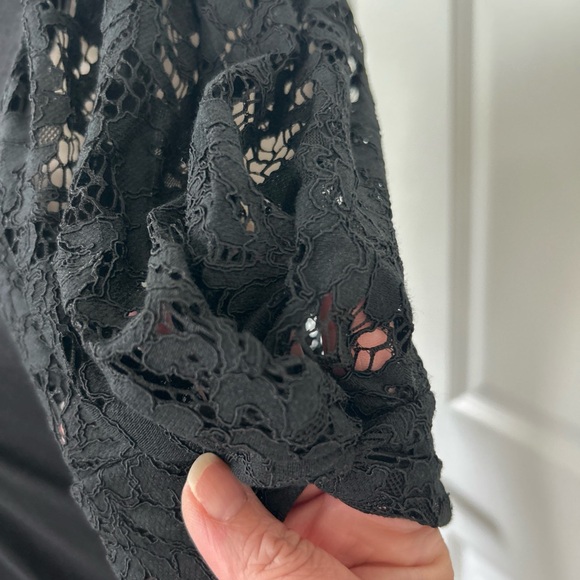 Tuckernuck POMANDER PLACE size L Black Lace Vesty Top - Picture 8 of 11